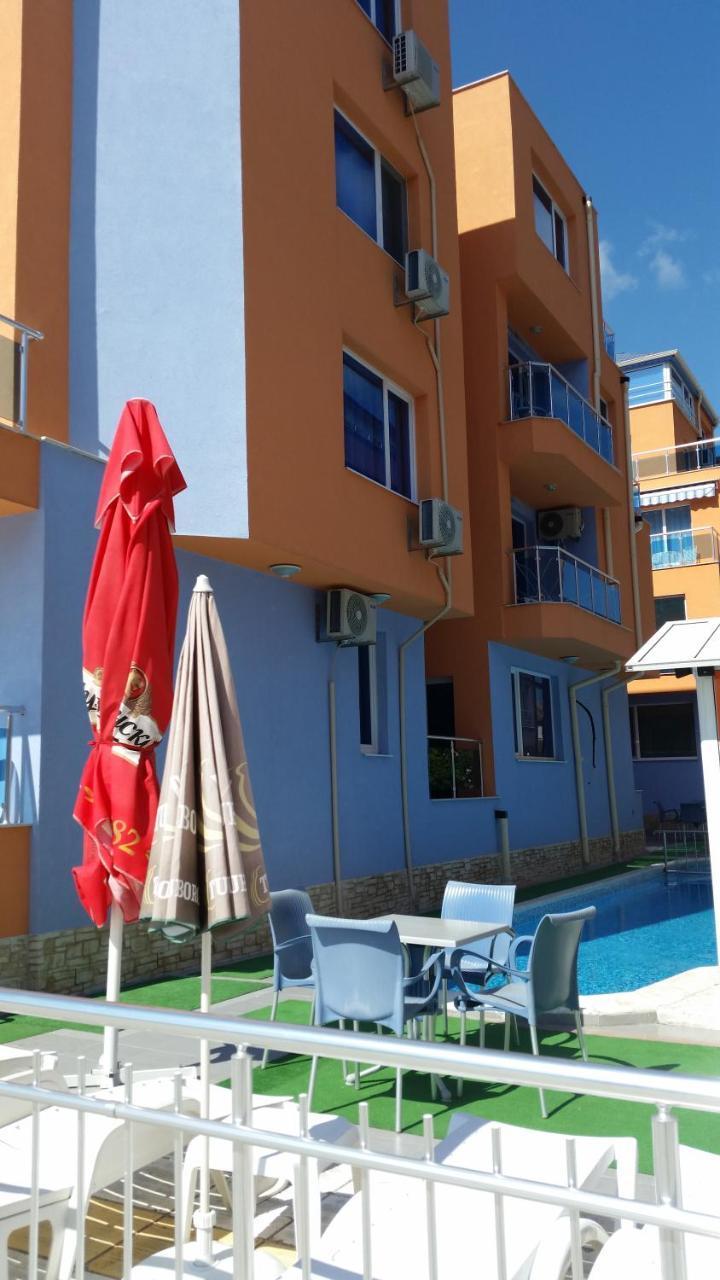 Dara Hotel プリモルスコ エクステリア 写真